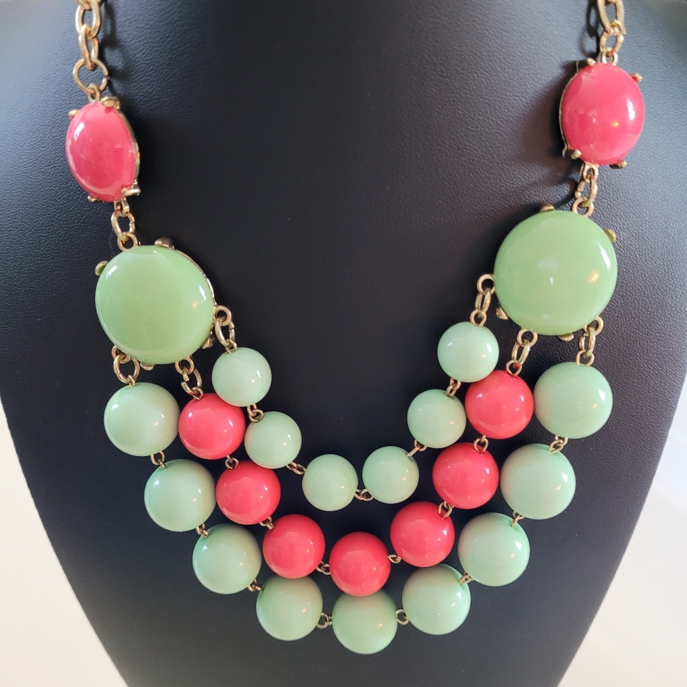 Summer Melon Tones Beaded Adjustable Gold-tone Necklace By Occasionally Made - Picture 3 of 12